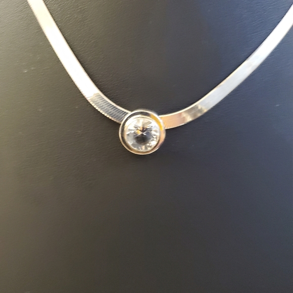 925 Sterling Silver Solitaire Herringbone Necklace - Picture 4 of 8